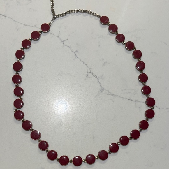 Elegant Red Necklace - Picture 4 of 5